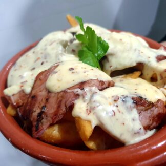 Mexican Fries with Chilli & Sour Cream